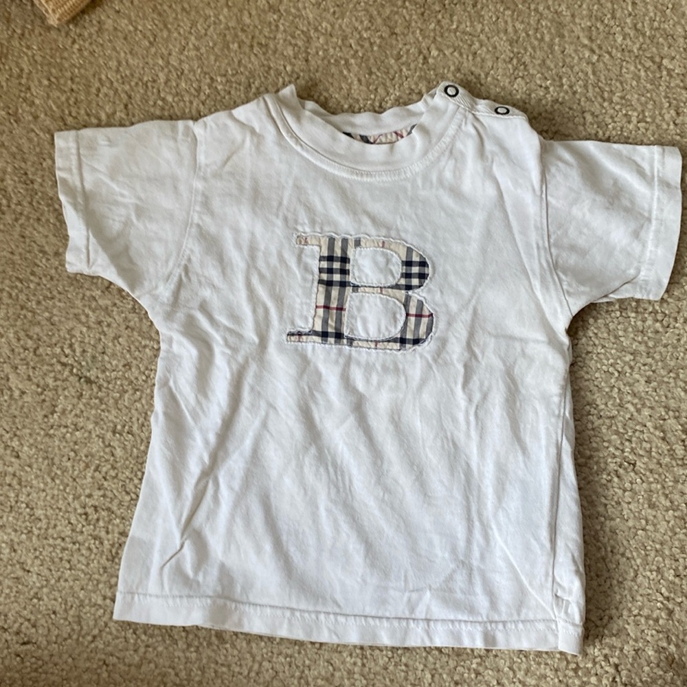 Burberry T-shirt